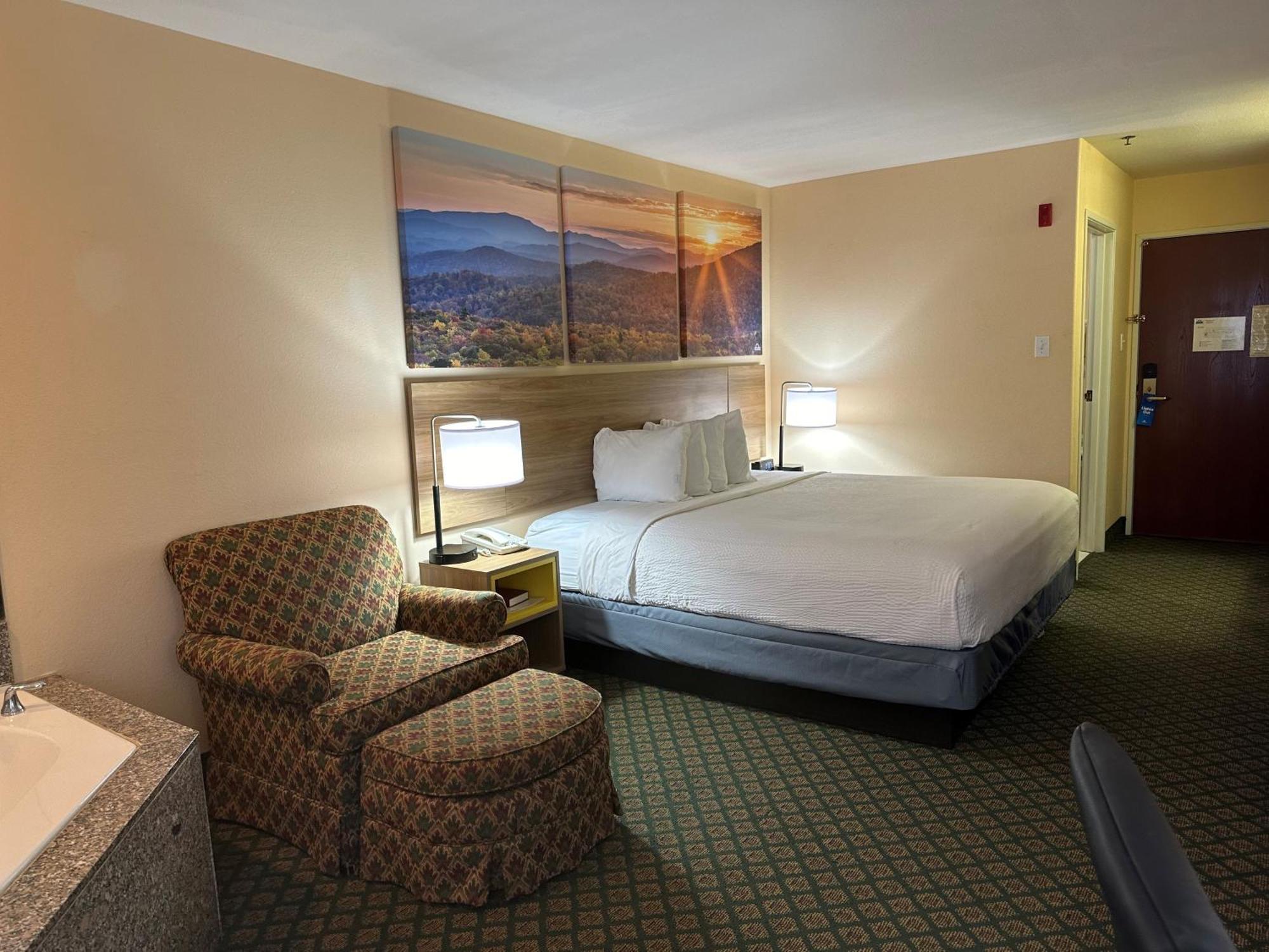 Days Inn & Suites By Wyndham Eunice Exterior photo